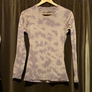 Women's Smart Wool ( merino wool) base layer. Size M